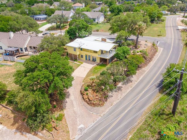100 Kings Way, Horseshoe Bay, TX 78657