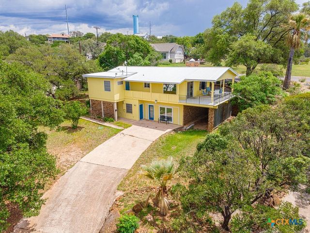 100 Kings Way, Horseshoe Bay, TX 78657