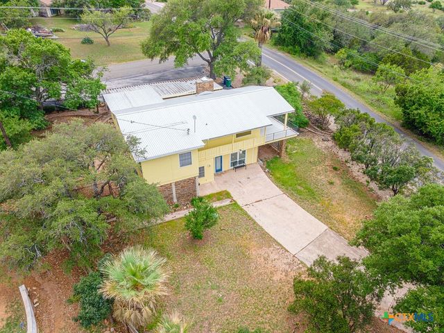 100 Kings Way, Horseshoe Bay, TX 78657