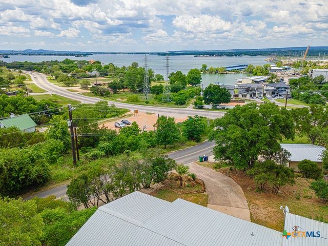 100 Kings Way, Horseshoe Bay, TX 78657