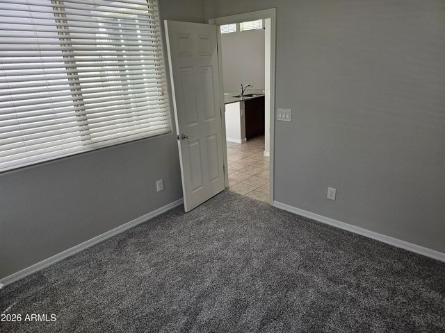 2253 S WALLRADE Lane, Gilbert, AZ 85295