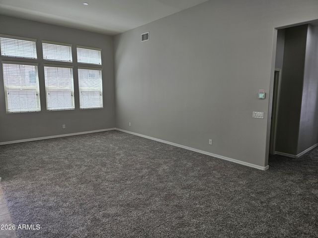 2253 S WALLRADE Lane, Gilbert, AZ 85295