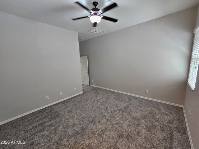 2253 S WALLRADE Lane, Gilbert, AZ 85295