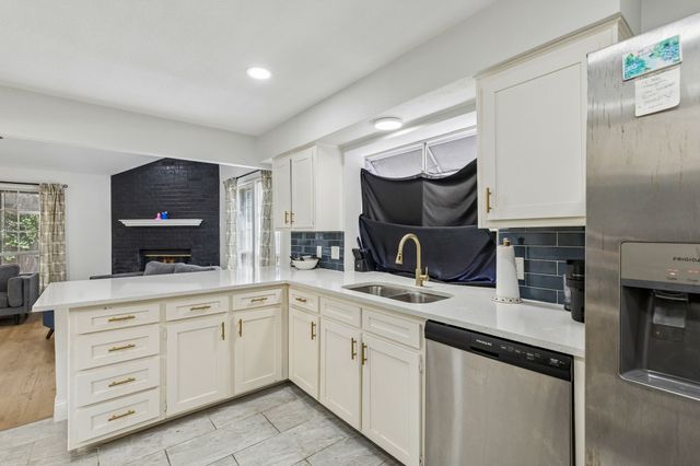 4311 Rockwood Trail, Arlington, TX 76016