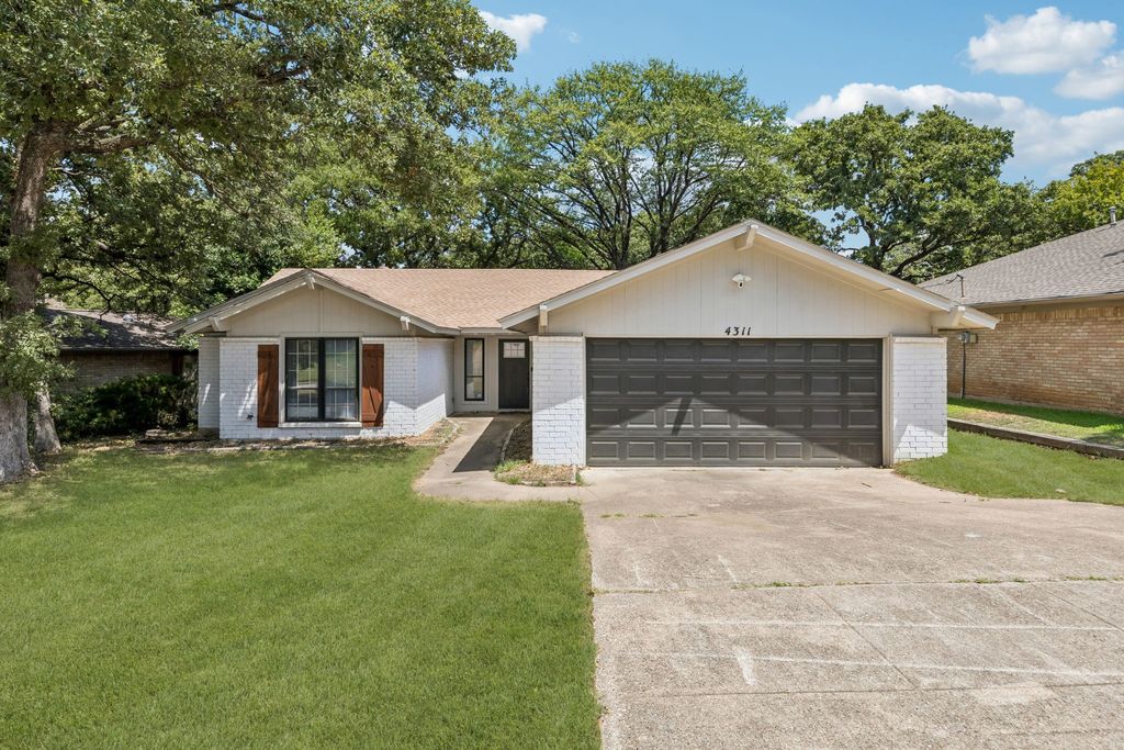 4311 Rockwood Trail, Arlington, TX 76016