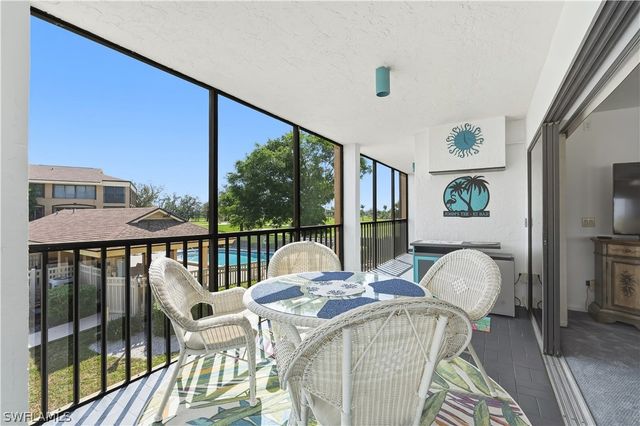 6258 Cougar RUN 203, Fort Myers, FL 33908