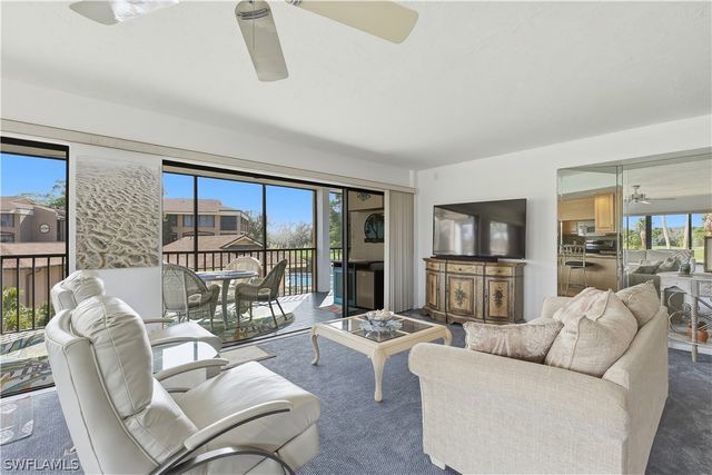 6258 Cougar RUN 203, Fort Myers, FL 33908