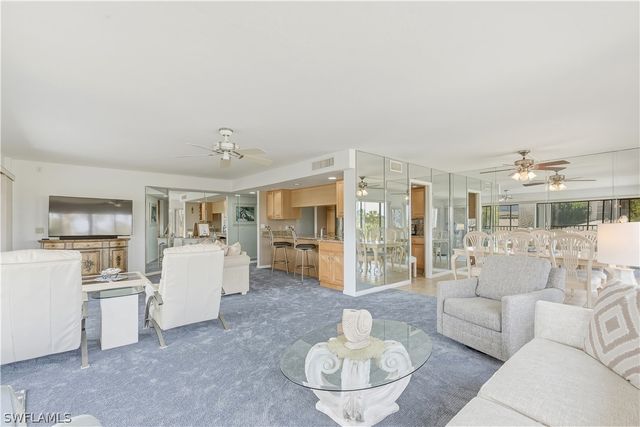 6258 Cougar RUN 203, Fort Myers, FL 33908