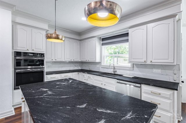 1534 Mission Springs Drive, Katy, TX 77450