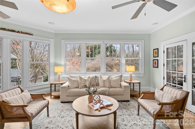 2400 Kenmore Avenue, Charlotte, NC 28204