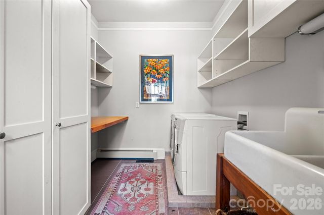 2400 Kenmore Avenue, Charlotte, NC 28204