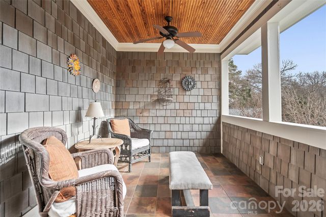 2400 Kenmore Avenue, Charlotte, NC 28204