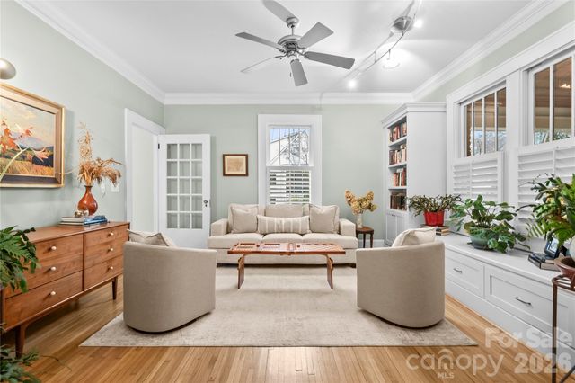 2400 Kenmore Avenue, Charlotte, NC 28204