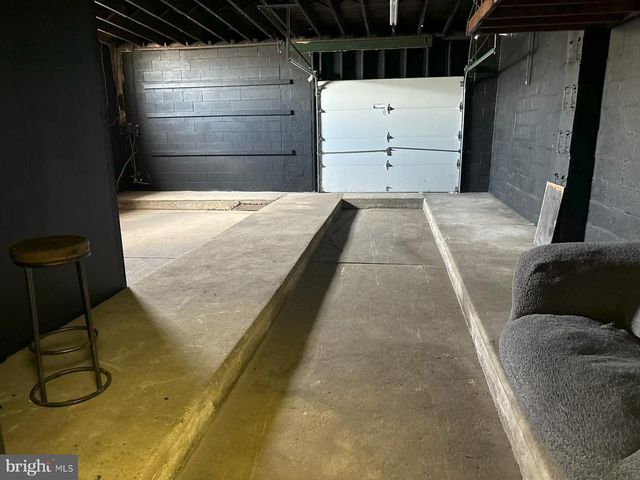 520 E CHESTNUT AVE, Vineland, NJ 08360