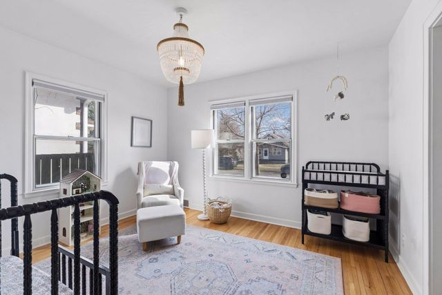 1693 Charles Avenue, Saint Paul, MN 55104