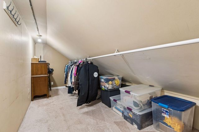 1693 Charles Avenue, Saint Paul, MN 55104