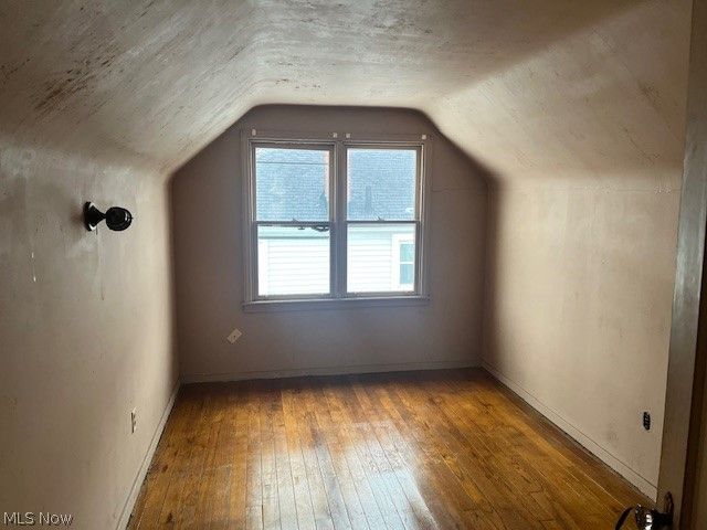 1726 Coventry Street, Akron, OH 44301