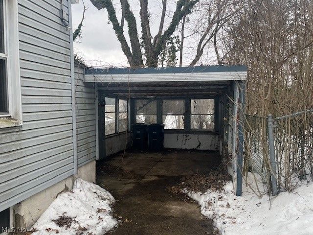 1726 Coventry Street, Akron, OH 44301