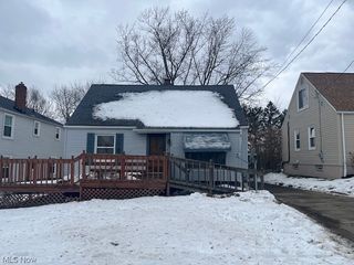 1726 Coventry Street, Akron, OH 44301