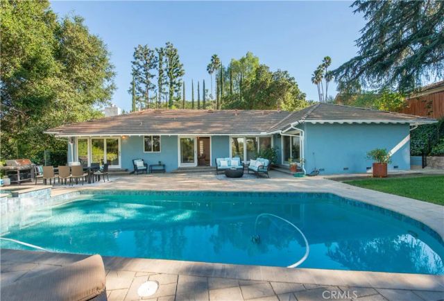 16529 Adlon Road, Encino, CA 91436