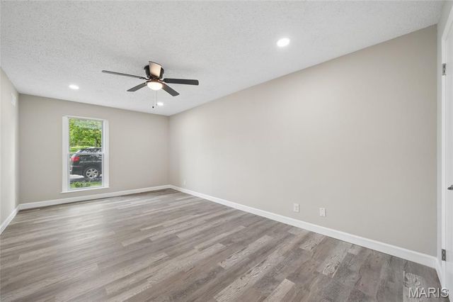 1279 Guelbreth Lane 207, St Louis, MO 63146