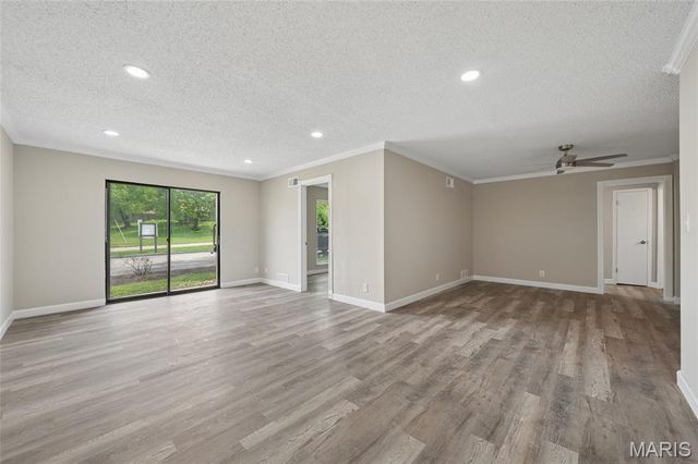 1279 Guelbreth Lane 207, St Louis, MO 63146