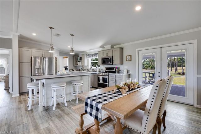 19440 Pony LN, North Fort Myers, FL 33903