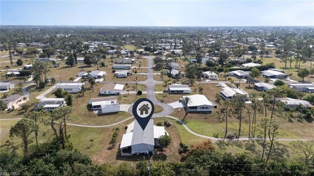 19440 Pony LN, North Fort Myers, FL 33903