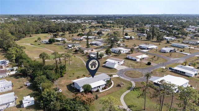 19440 Pony LN, North Fort Myers, FL 33903
