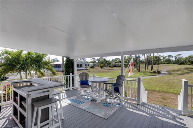 19440 Pony LN, North Fort Myers, FL 33903