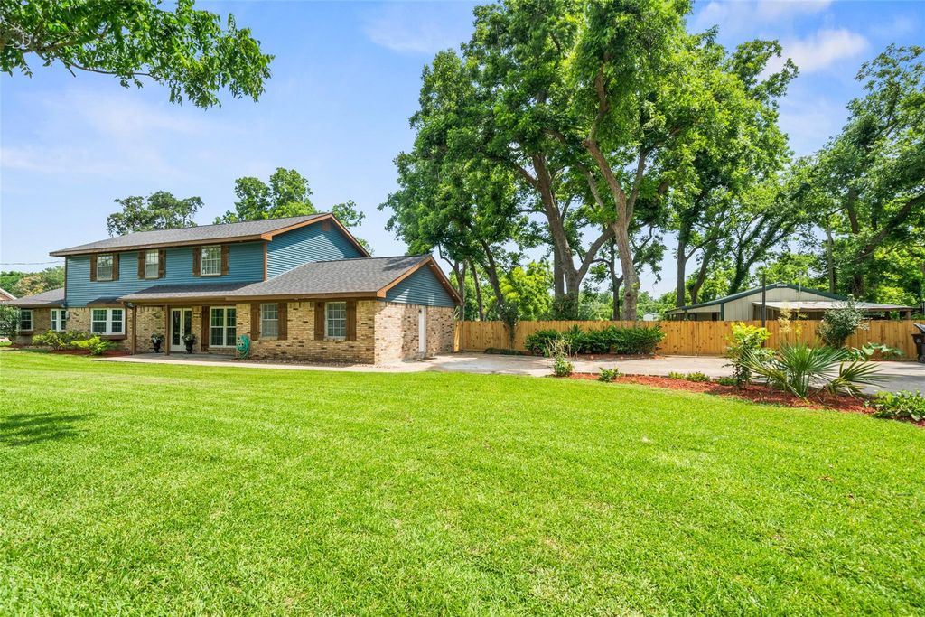249 Pecan Estates Road C616R, Angleton, TX 77515