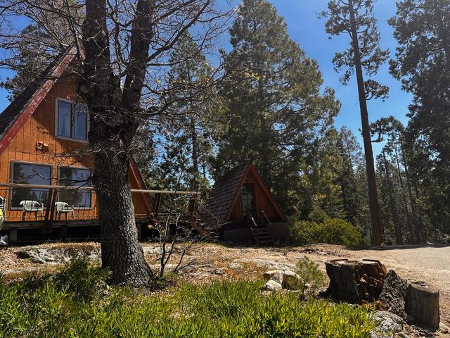 42027 Foxtail Avenue, Shaver Lake, CA 93664