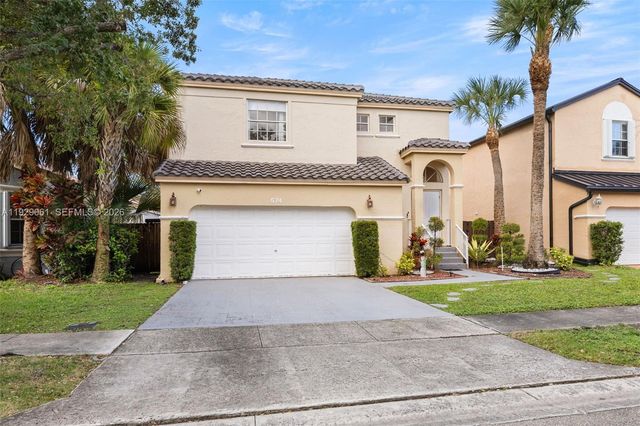 574 NW 159th Avenue, Pembroke Pines, FL 33028