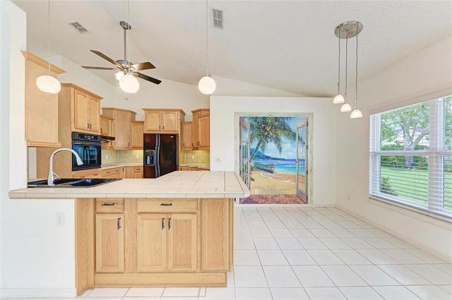 6008 PROMENADE COURT, Bradenton, FL 34203