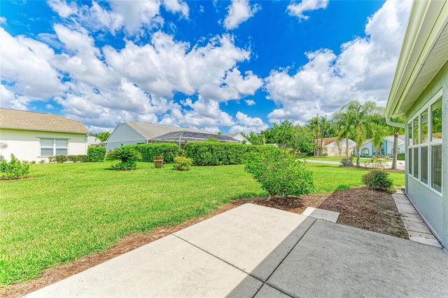 6008 PROMENADE COURT, Bradenton, FL 34203