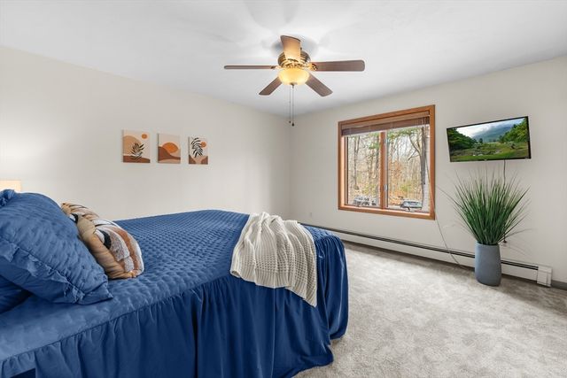 275 Chestnut St, Uxbridge, MA 01569