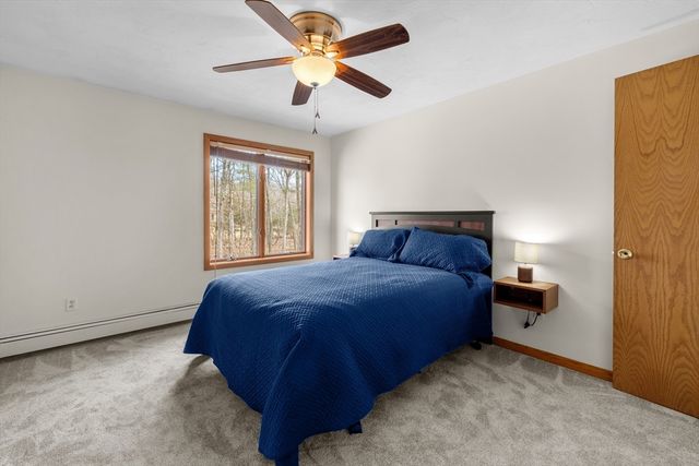 275 Chestnut St, Uxbridge, MA 01569
