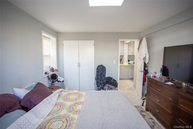 248 E Broadway 5, Long Beach, NY 11561