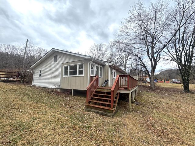 3997 Welcome Valley RD, Roanoke, VA 24014