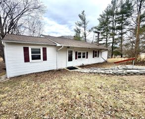 3997 Welcome Valley RD, Roanoke, VA 24014