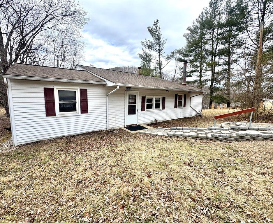 3997 Welcome Valley RD, Roanoke, VA 24014