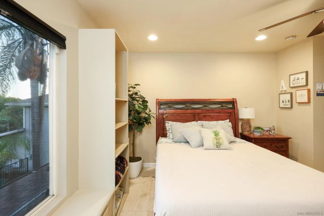 6475 Malcolm Dr, San Diego, CA 92115