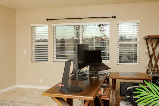 6475 Malcolm Dr, San Diego, CA 92115