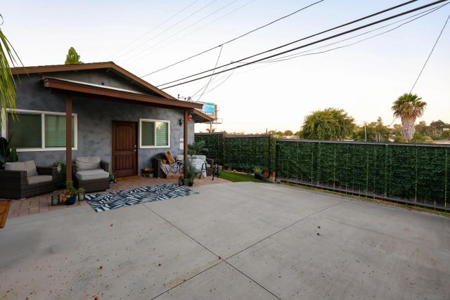 6475 Malcolm Dr, San Diego, CA 92115