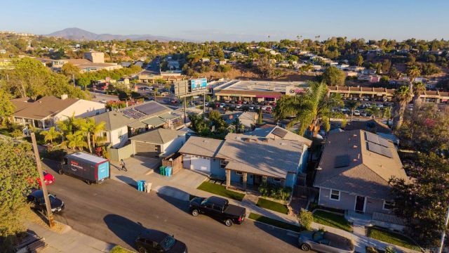 6475 Malcolm Dr, San Diego, CA 92115