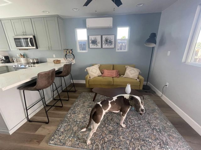 6475 Malcolm Dr, San Diego, CA 92115