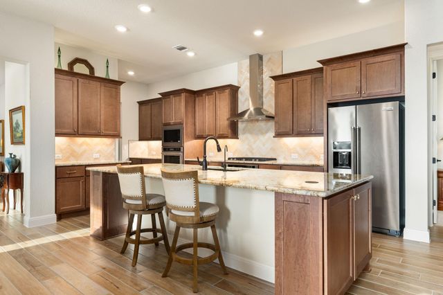 112 Telegraph LN, Georgetown, TX 78633