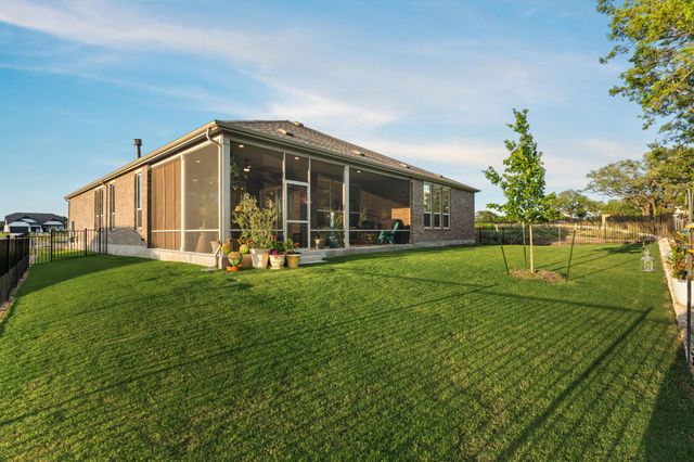 112 Telegraph LN, Georgetown, TX 78633