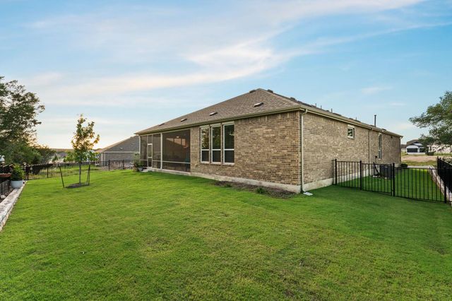 112 Telegraph LN, Georgetown, TX 78633