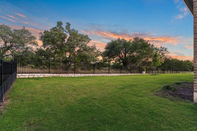 112 Telegraph LN, Georgetown, TX 78633